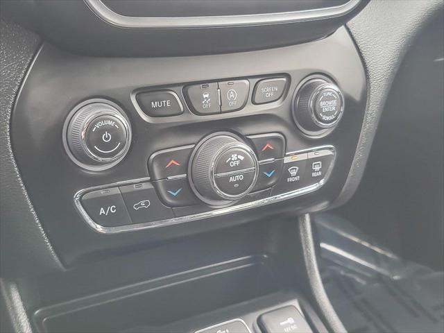 used 2023 Jeep Cherokee car, priced at $23,187