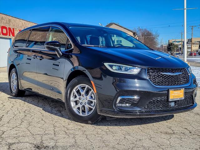 used 2023 Chrysler Pacifica car, priced at $24,171