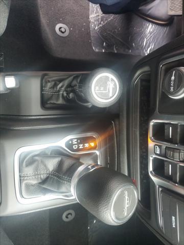 new 2025 Jeep Gladiator car, priced at $37,398