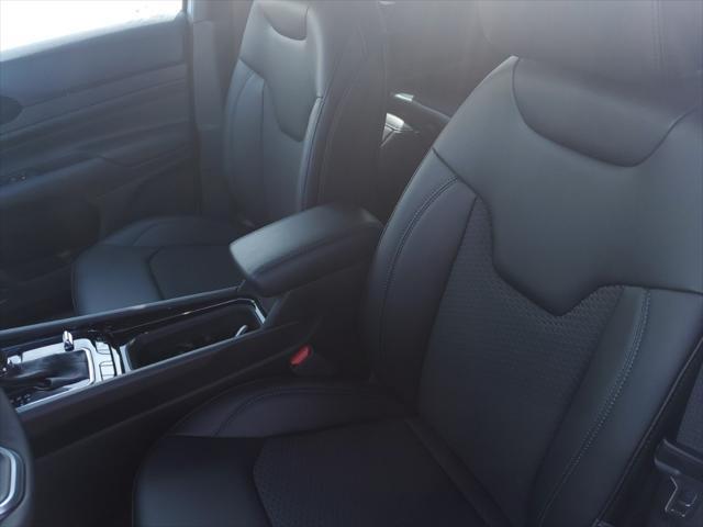 new 2025 Jeep Compass car, priced at $27,647