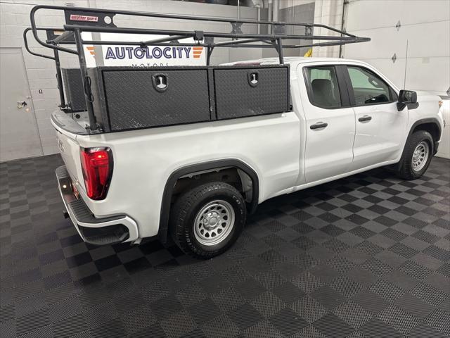 used 2024 GMC Sierra 1500 car, priced at $33,000