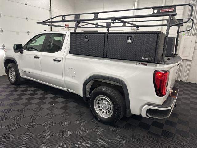 used 2024 GMC Sierra 1500 car, priced at $33,000