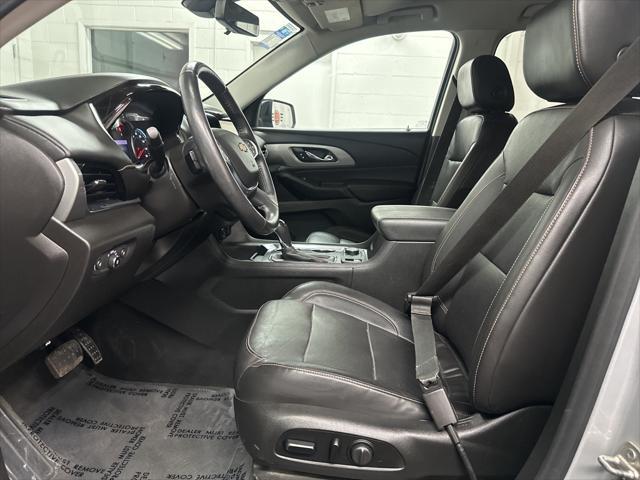 used 2021 Chevrolet Traverse car, priced at $28,500