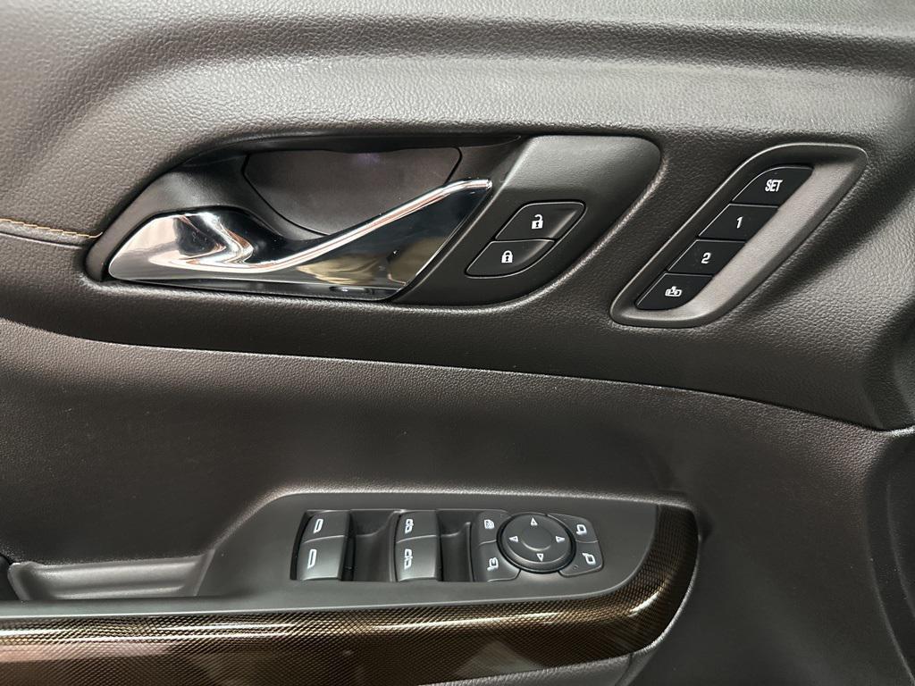 used 2023 GMC Acadia car, priced at $26,000