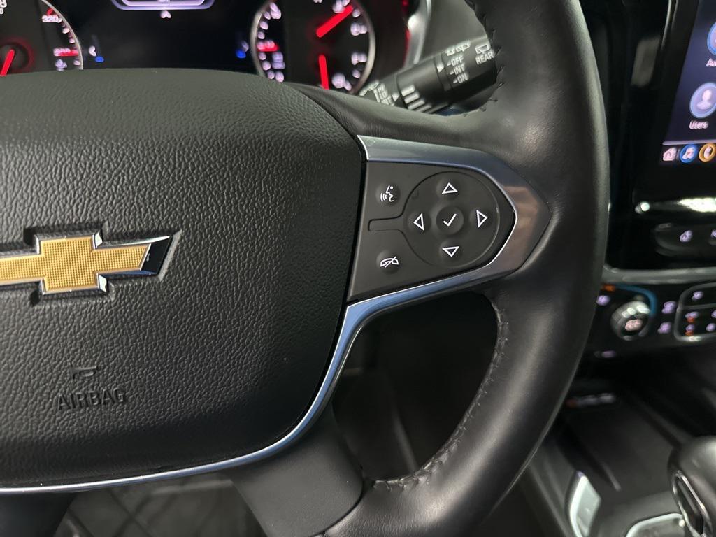 used 2022 Chevrolet Traverse car, priced at $31,000