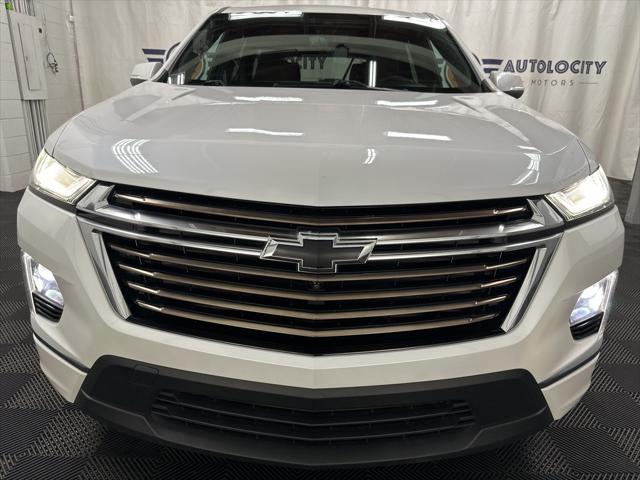 used 2022 Chevrolet Traverse car, priced at $32,500