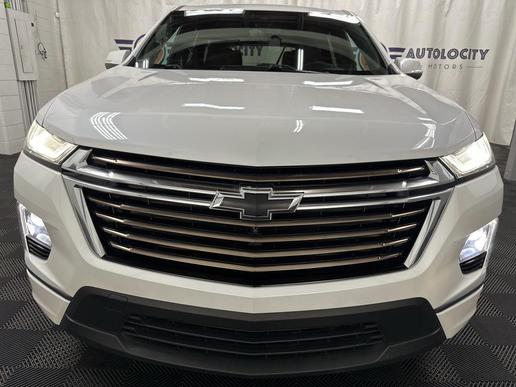 used 2022 Chevrolet Traverse car, priced at $31,000