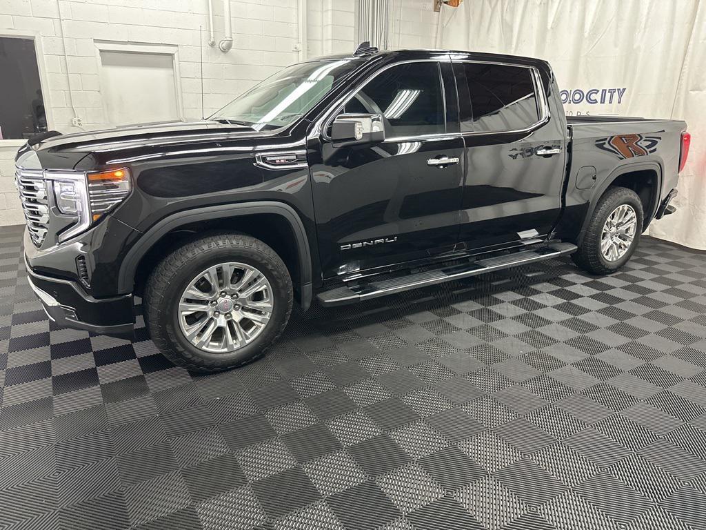 used 2024 GMC Sierra 1500 car, priced at $51,000