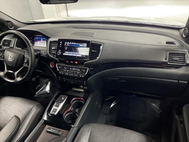 used 2022 Honda Pilot car, priced at $31,000