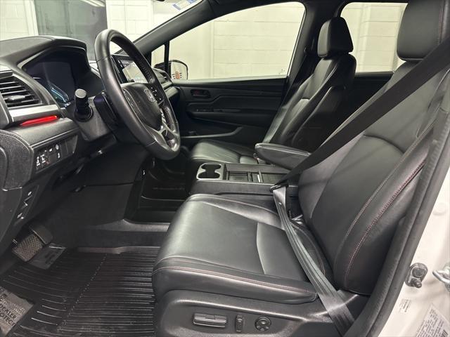 used 2024 Honda Odyssey car, priced at $32,000