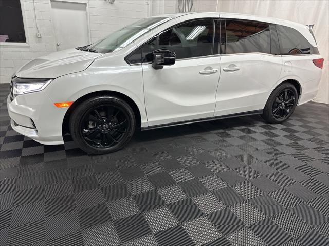 used 2024 Honda Odyssey car, priced at $32,000