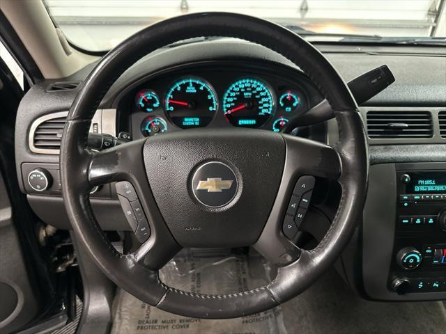 used 2008 Chevrolet Avalanche car, priced at $9,000