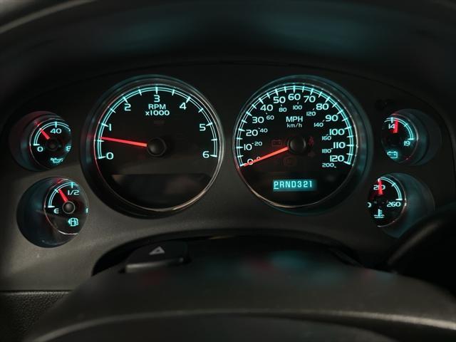 used 2008 Chevrolet Avalanche car, priced at $9,000