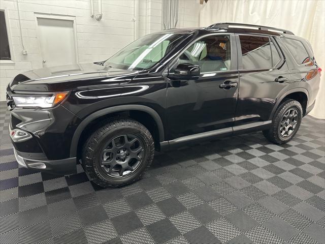used 2025 Honda Pilot car, priced at $39,500