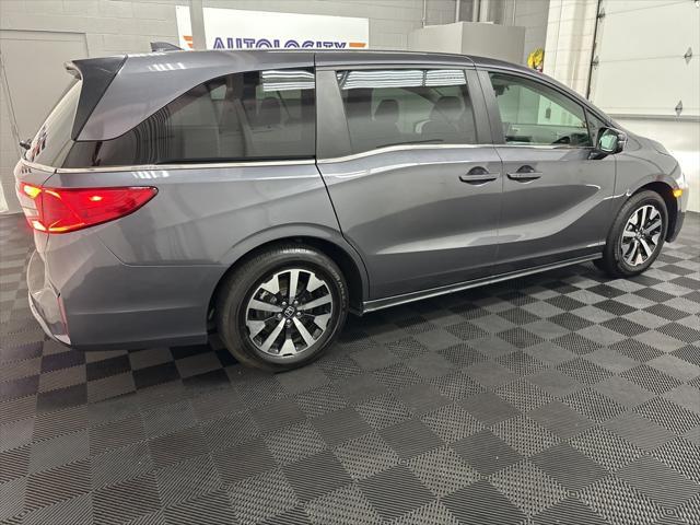 used 2025 Honda Odyssey car, priced at $34,500