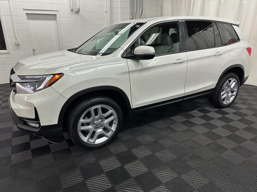 used 2025 Honda Passport car, priced at $31,500