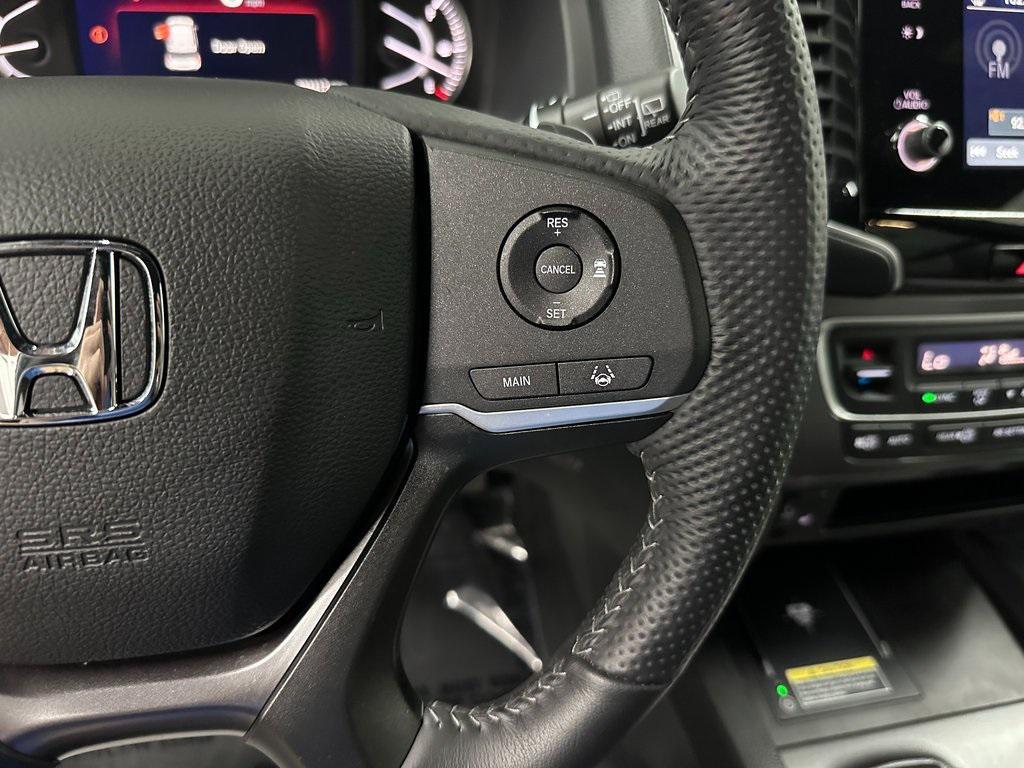 used 2025 Honda Passport car, priced at $31,500
