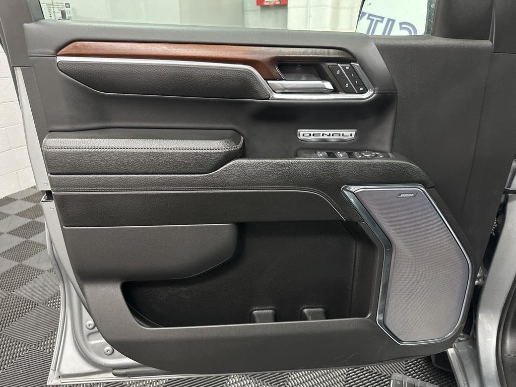 used 2024 GMC Sierra 1500 car, priced at $50,500