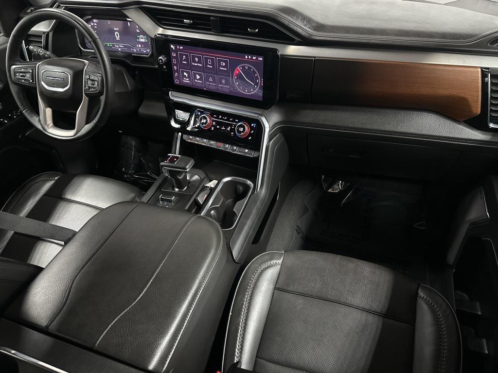 used 2024 GMC Sierra 1500 car, priced at $50,500