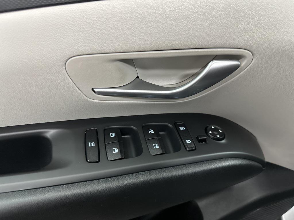 used 2024 Hyundai TUCSON Plug-In Hybrid car, priced at $26,000