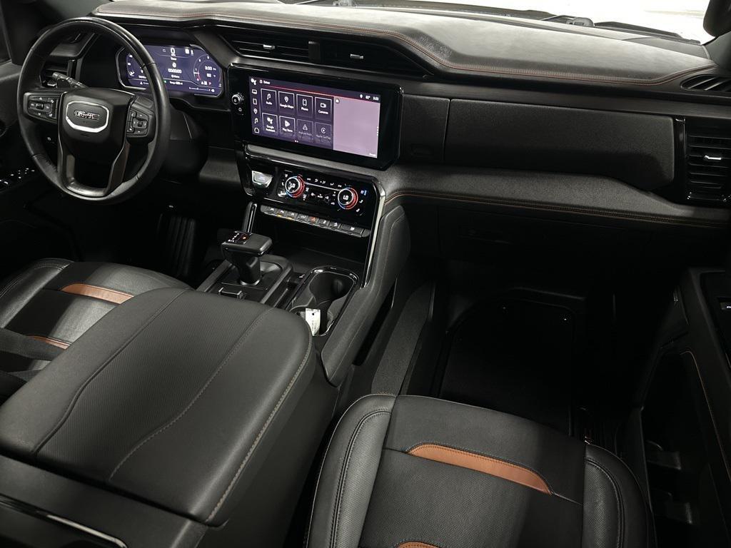 used 2023 GMC Sierra 1500 car, priced at $45,000