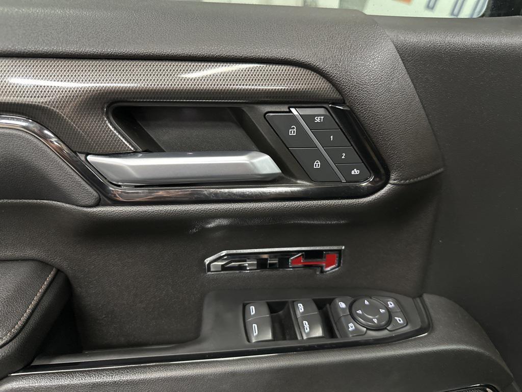 used 2023 GMC Sierra 1500 car, priced at $45,000