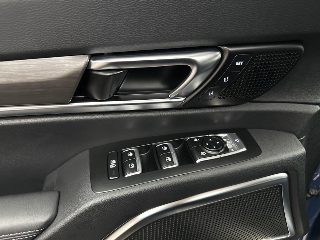 used 2023 Kia Telluride car, priced at $37,500