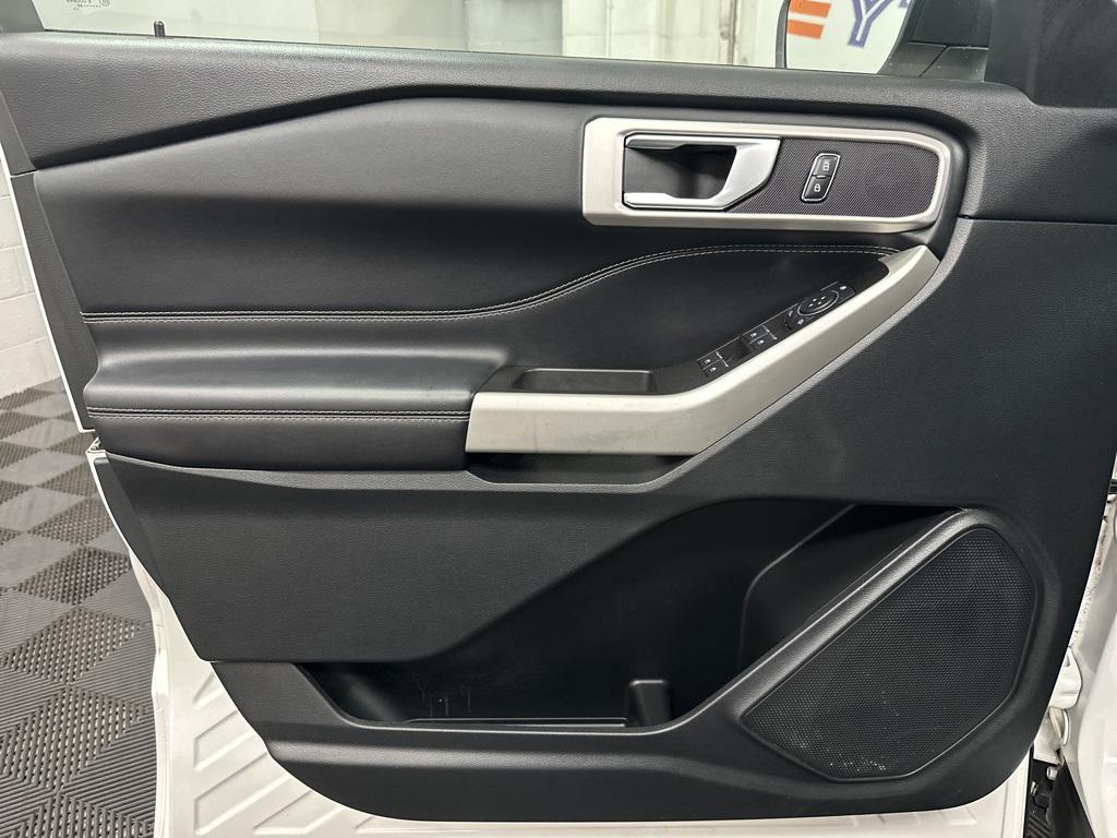 used 2022 Ford Explorer car, priced at $25,500