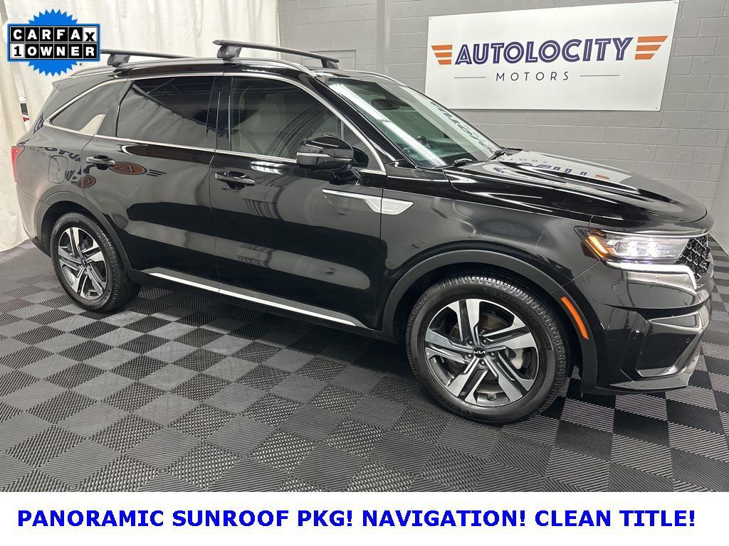 used 2022 Kia Sorento Plug-In Hybrid car, priced at $28,000
