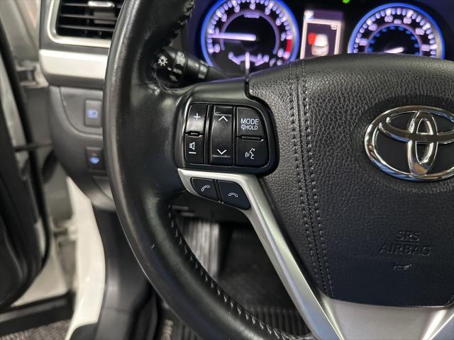 used 2018 Toyota Highlander car, priced at $25,000