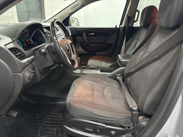 used 2017 Chevrolet Traverse car, priced at $11,000