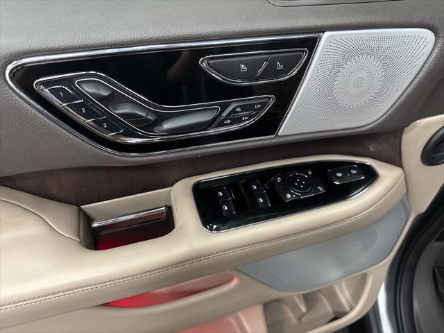 used 2024 Lincoln Navigator car, priced at $71,500