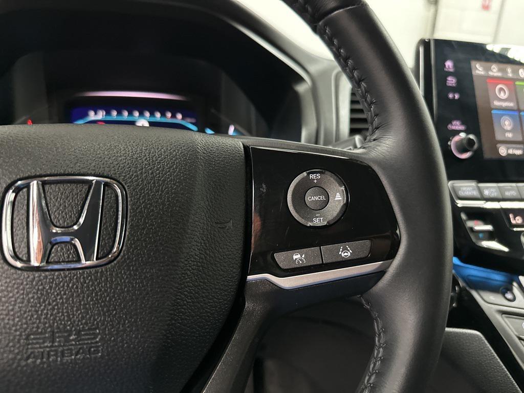 used 2024 Honda Odyssey car, priced at $35,000