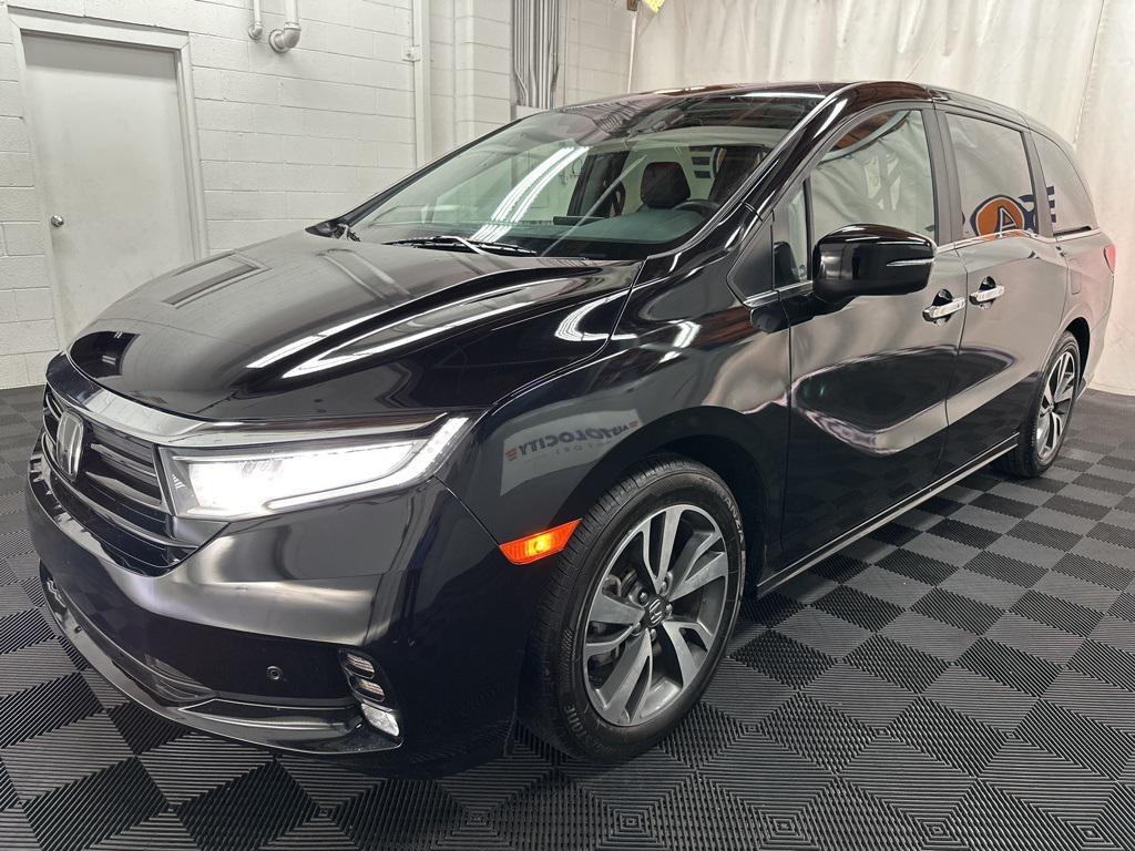 used 2024 Honda Odyssey car, priced at $35,000