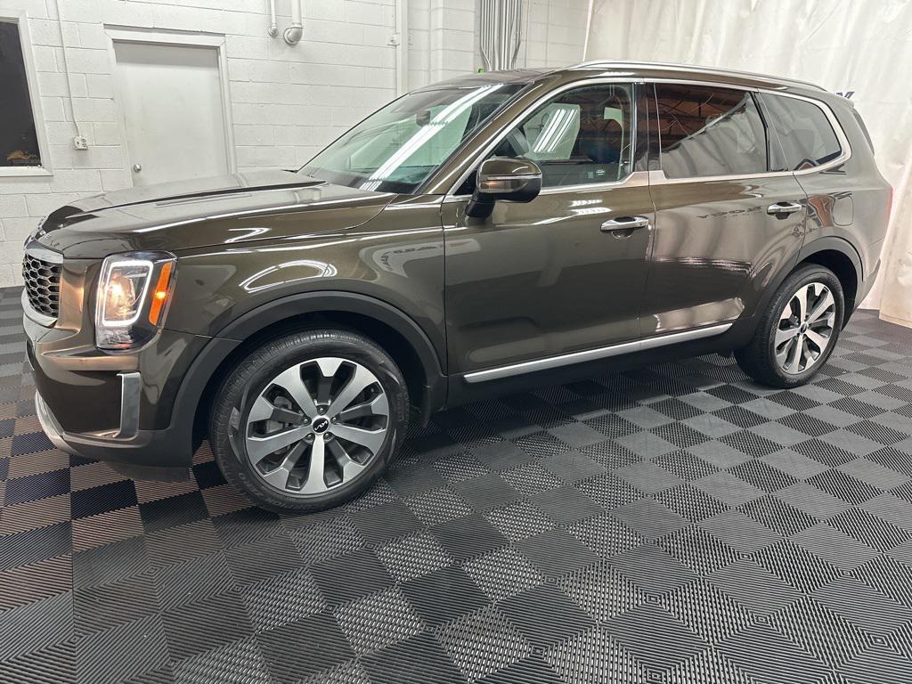 used 2022 Kia Telluride car, priced at $24,500