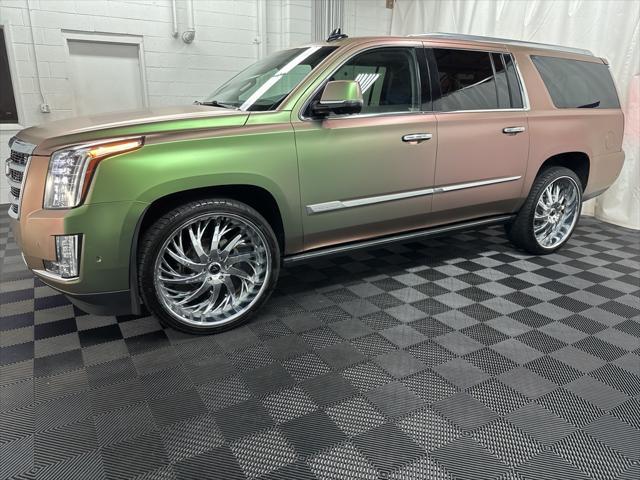 used 2018 Cadillac Escalade ESV car, priced at $31,495