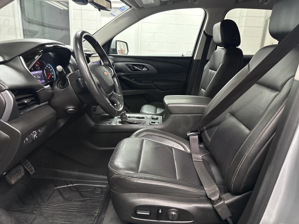 used 2021 Chevrolet Traverse car, priced at $26,500