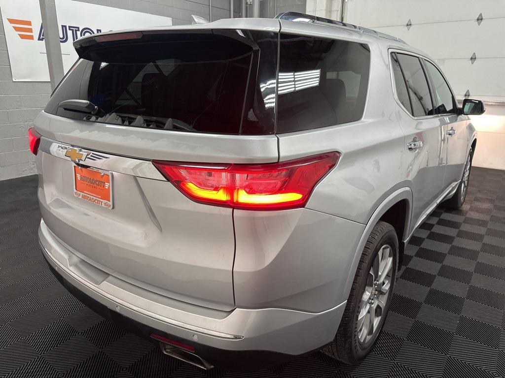 used 2021 Chevrolet Traverse car, priced at $26,500