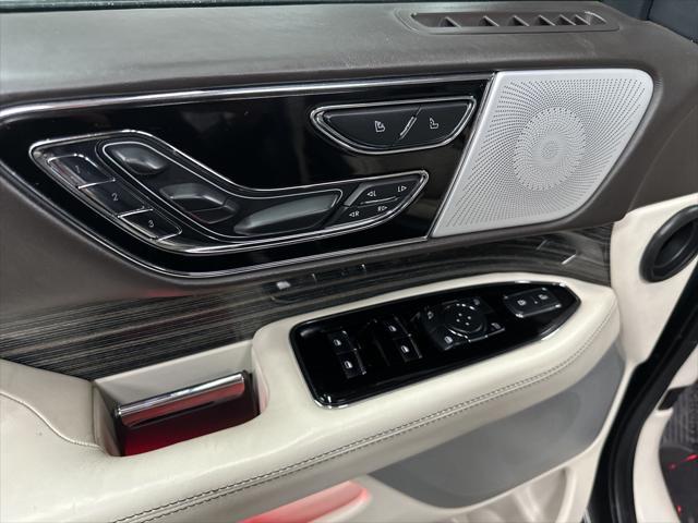 used 2023 Lincoln Navigator car, priced at $58,995