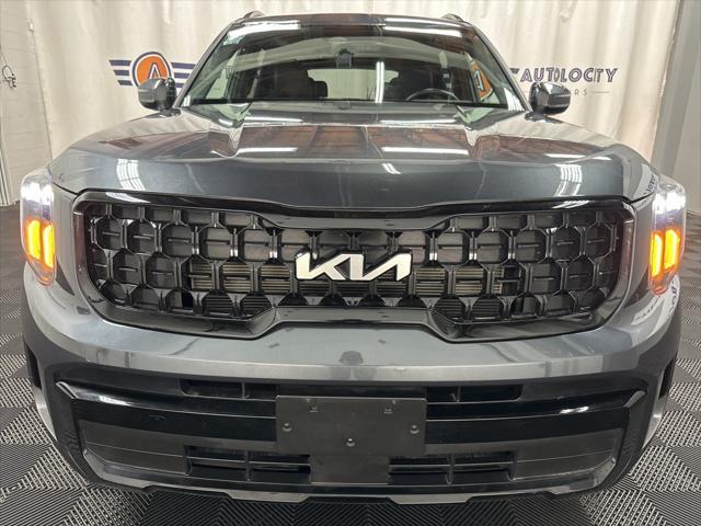 used 2024 Kia Telluride car, priced at $36,000