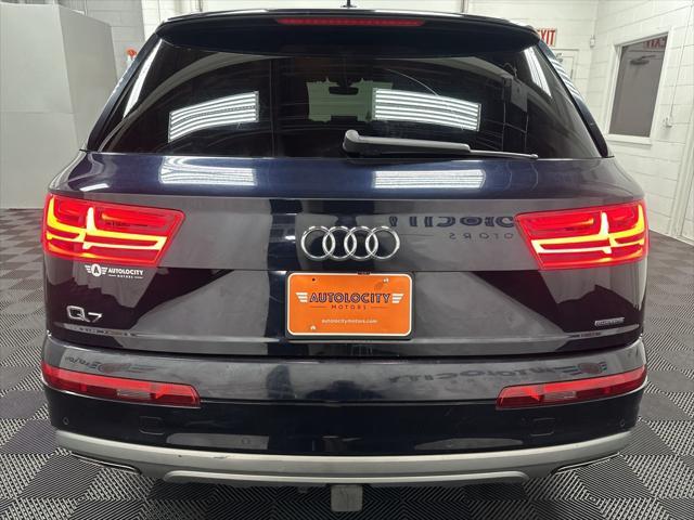 used 2018 Audi Q7 car, priced at $17,500