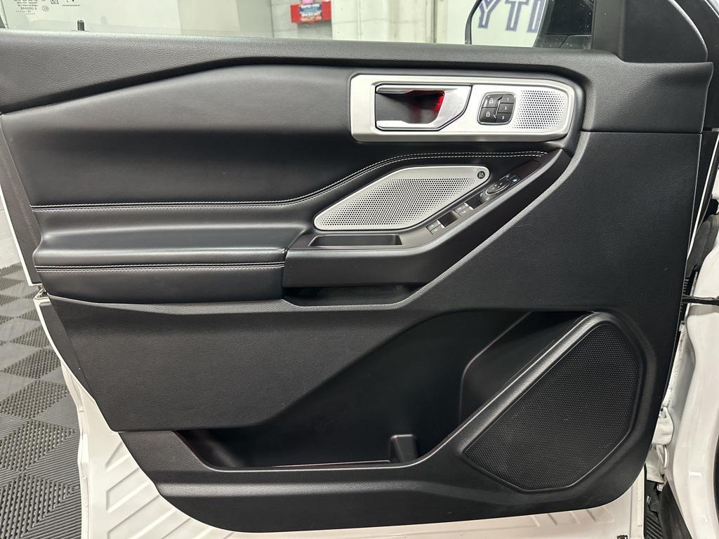 used 2020 Ford Explorer car, priced at $26,000