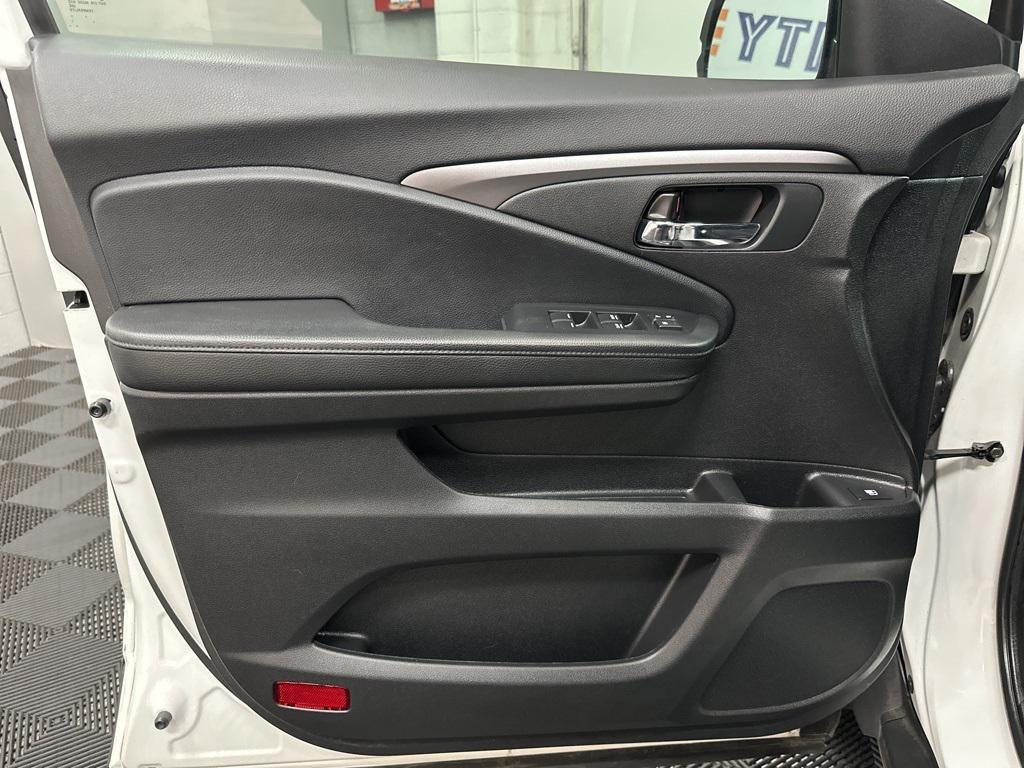 used 2021 Honda Passport car, priced at $22,000