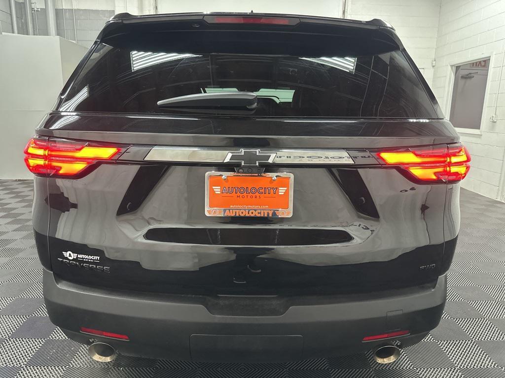 used 2023 Chevrolet Traverse car, priced at $30,000