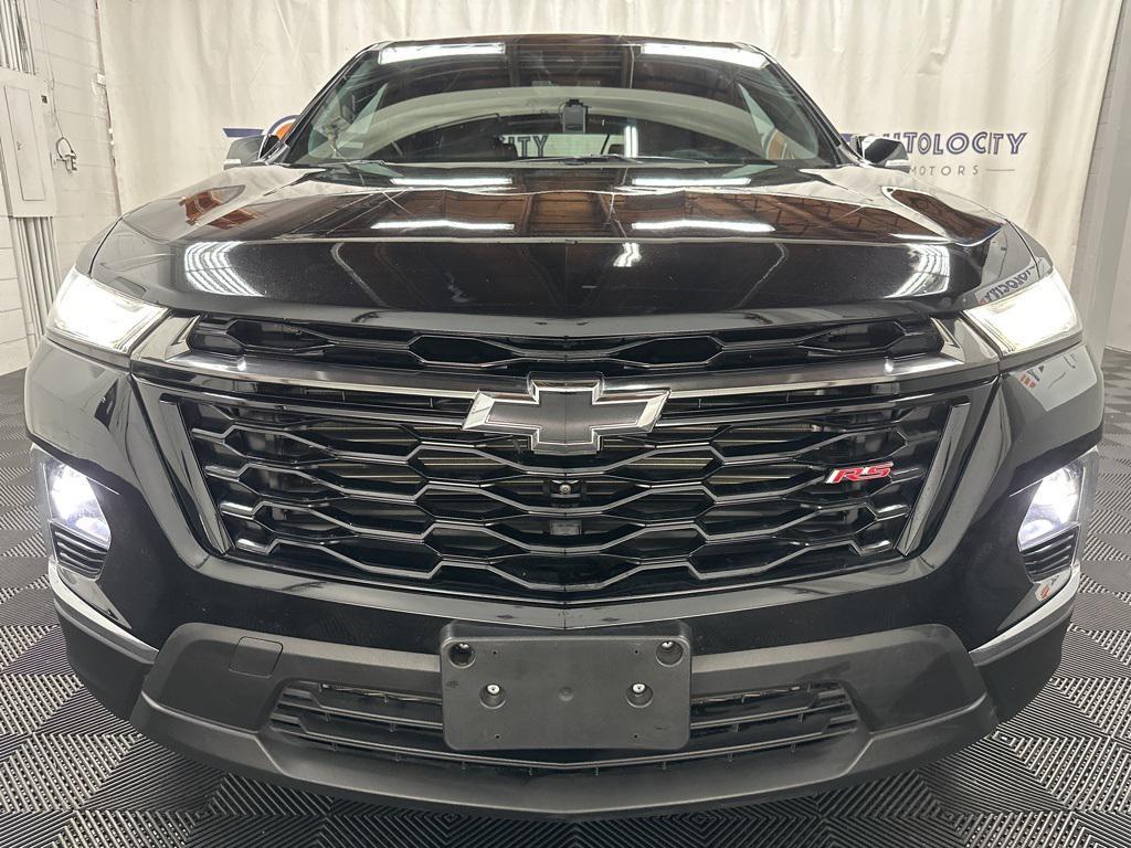 used 2023 Chevrolet Traverse car, priced at $30,000