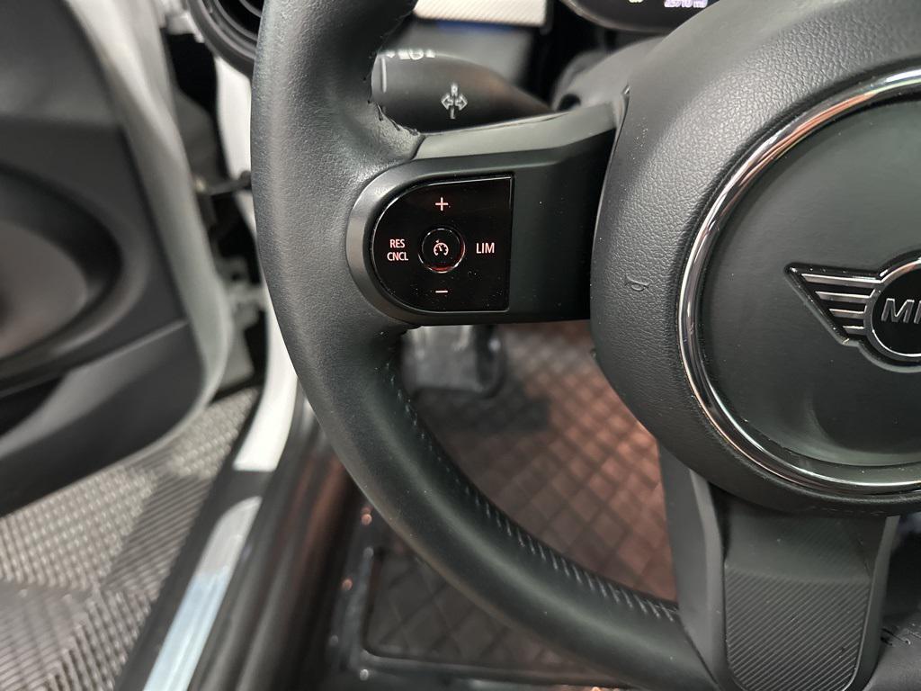 used 2023 MINI Hardtop car, priced at $22,000