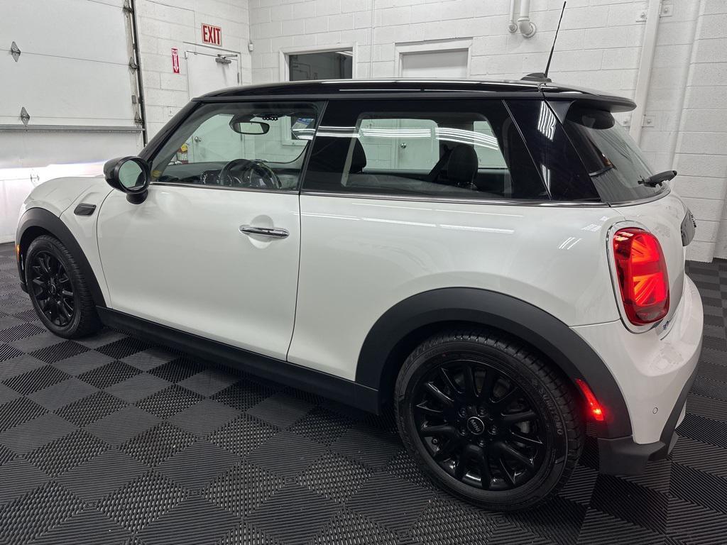 used 2023 MINI Hardtop car, priced at $22,000