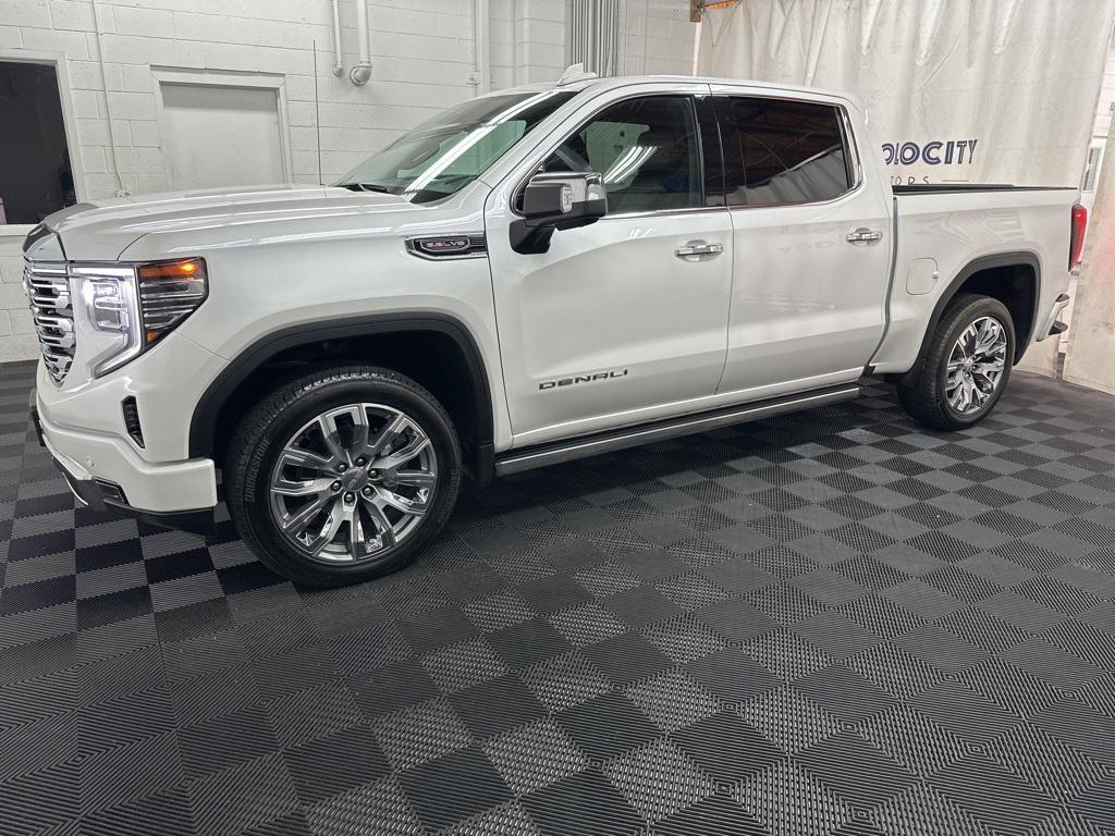 used 2025 GMC Sierra 1500 car, priced at $55,500