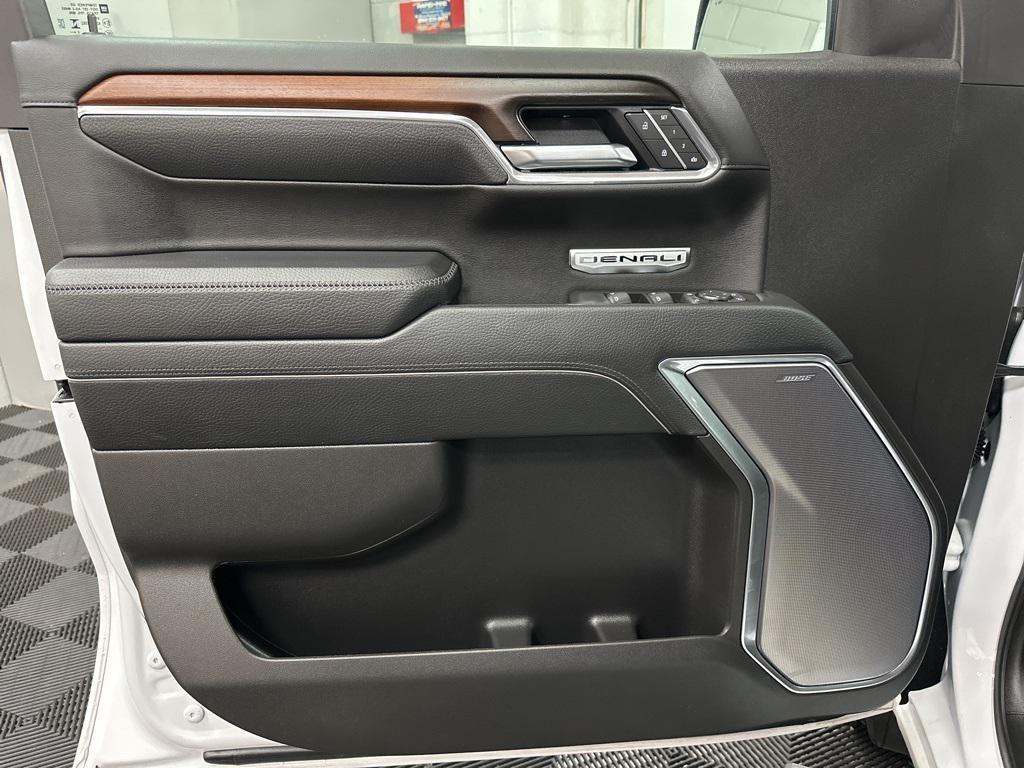 used 2025 GMC Sierra 1500 car, priced at $55,500