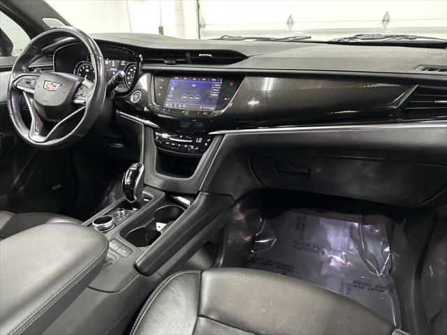 used 2020 Cadillac XT6 car, priced at $30,000
